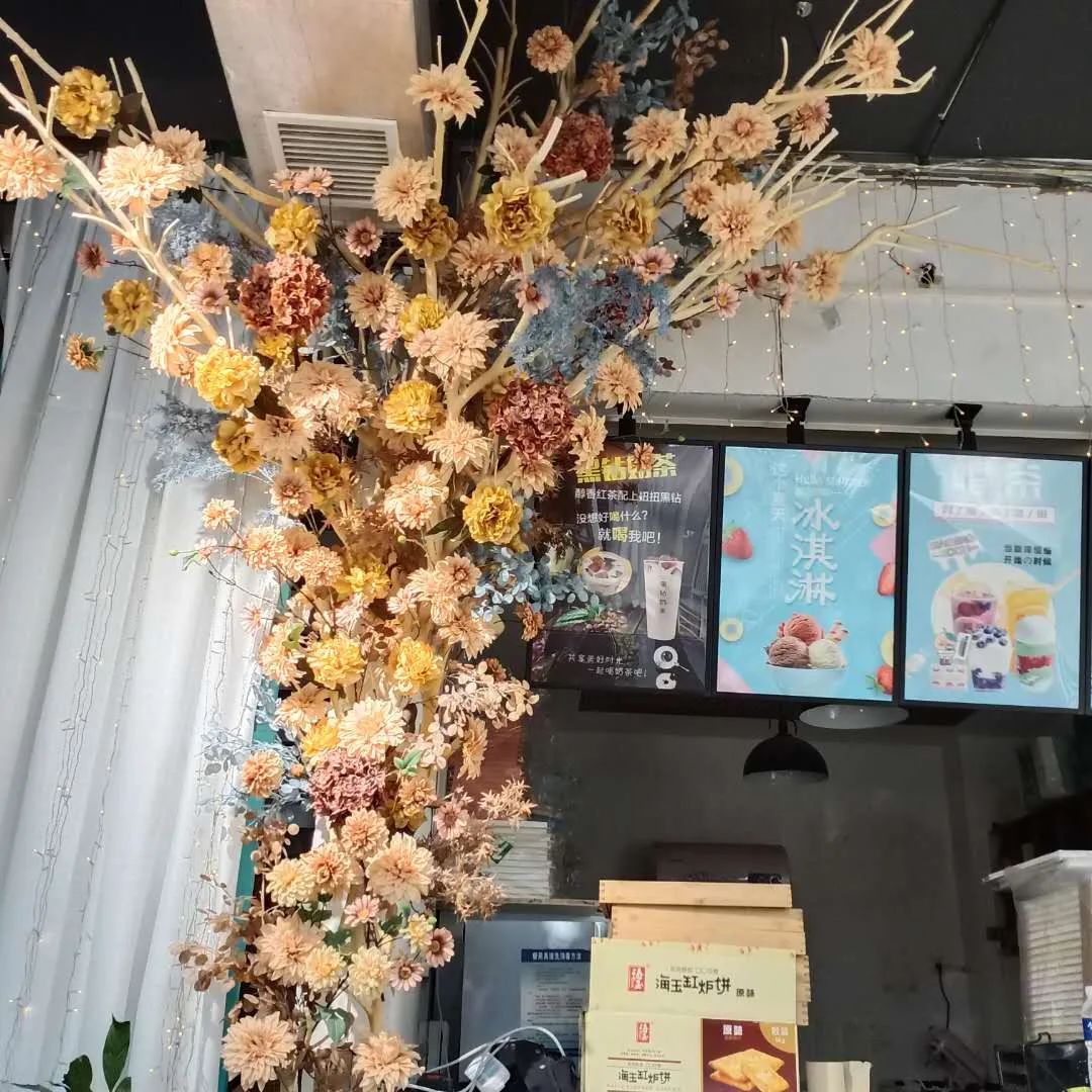博思花藝婚慶教育，婚慶培訓(xùn)，花藝培訓(xùn)，插花培訓(xùn)，花藝師培訓(xùn)，主持人培訓(xùn)，商務(wù)主持人培訓(xùn)，花店運(yùn)營培訓(xùn)，花店全系統(tǒng)營銷，小白開花店，小白學(xué)主持，金璽棠婚慶酒店，金璽棠總部，鄭州金麻雀教育科技有限公司