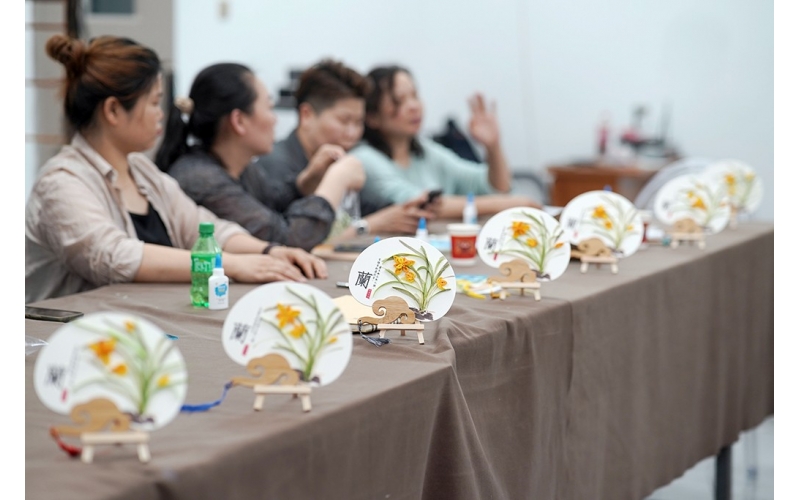 頌花匠的沙龍課能給你什么？